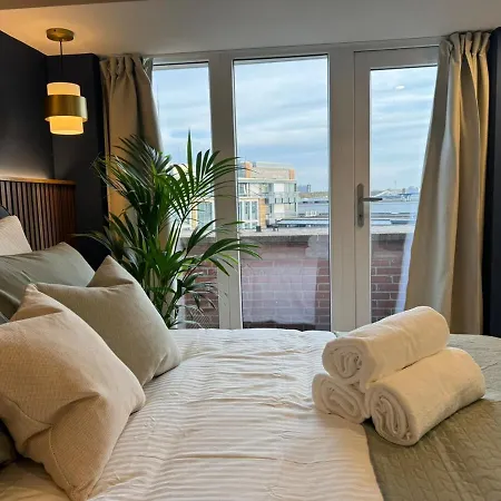 Appartement The Glamorous Chic Garden View R4